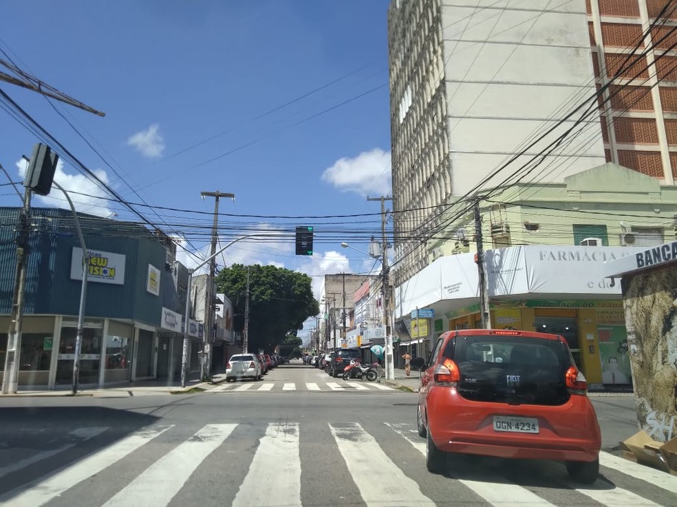 Natal, 20/03/2021: Ruas do centro de Natal vazias no primeiro dia do novo decreto de isolamento social rígido no RN — Foto: Julianne Barreto/Inter TV Cabugi