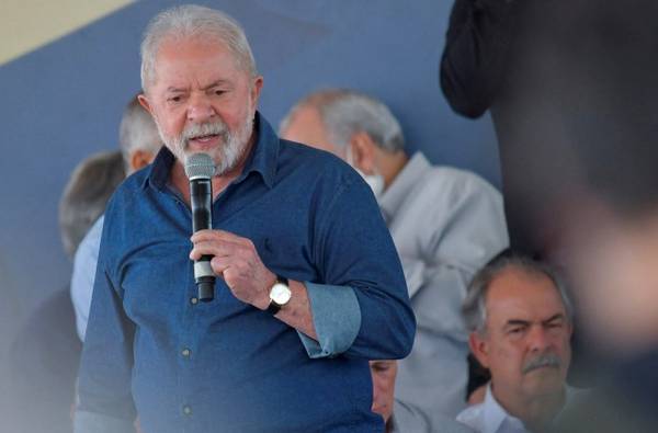 Curado da Covid, Lula retoma viagens com visitas a Minas e ao Nordeste |  Elei&ccedil;&otilde;es 2022 | O Globo