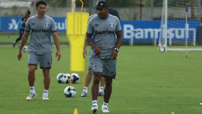 Patrício se surpreende com Roger em estágio no Grêmio: Muito na frente