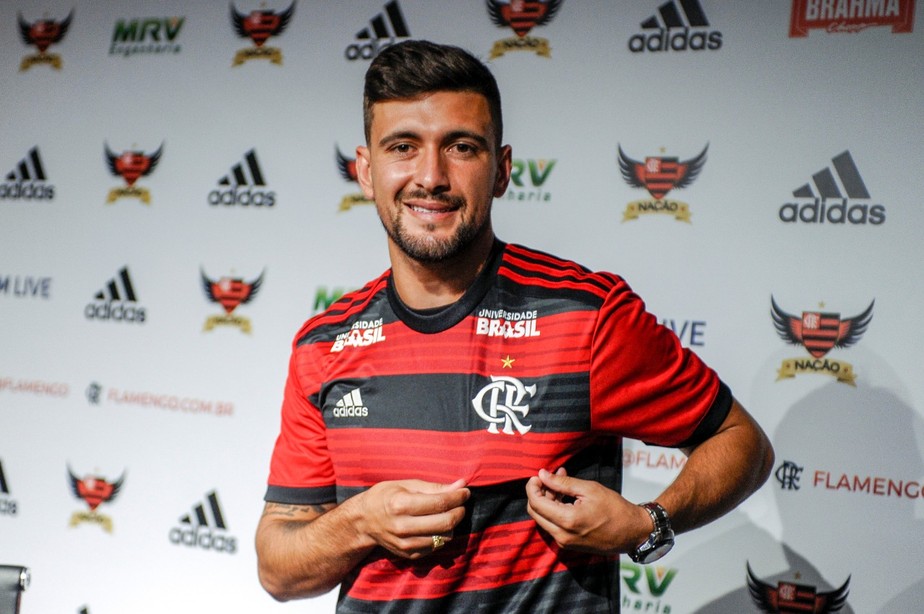 Arrascaeta chega confiante ao Flamengo: 
