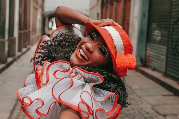 Erika Januza estrela clipe da Viradouro para Carnaval 2022 (Foto: Wagner Rodrigues)