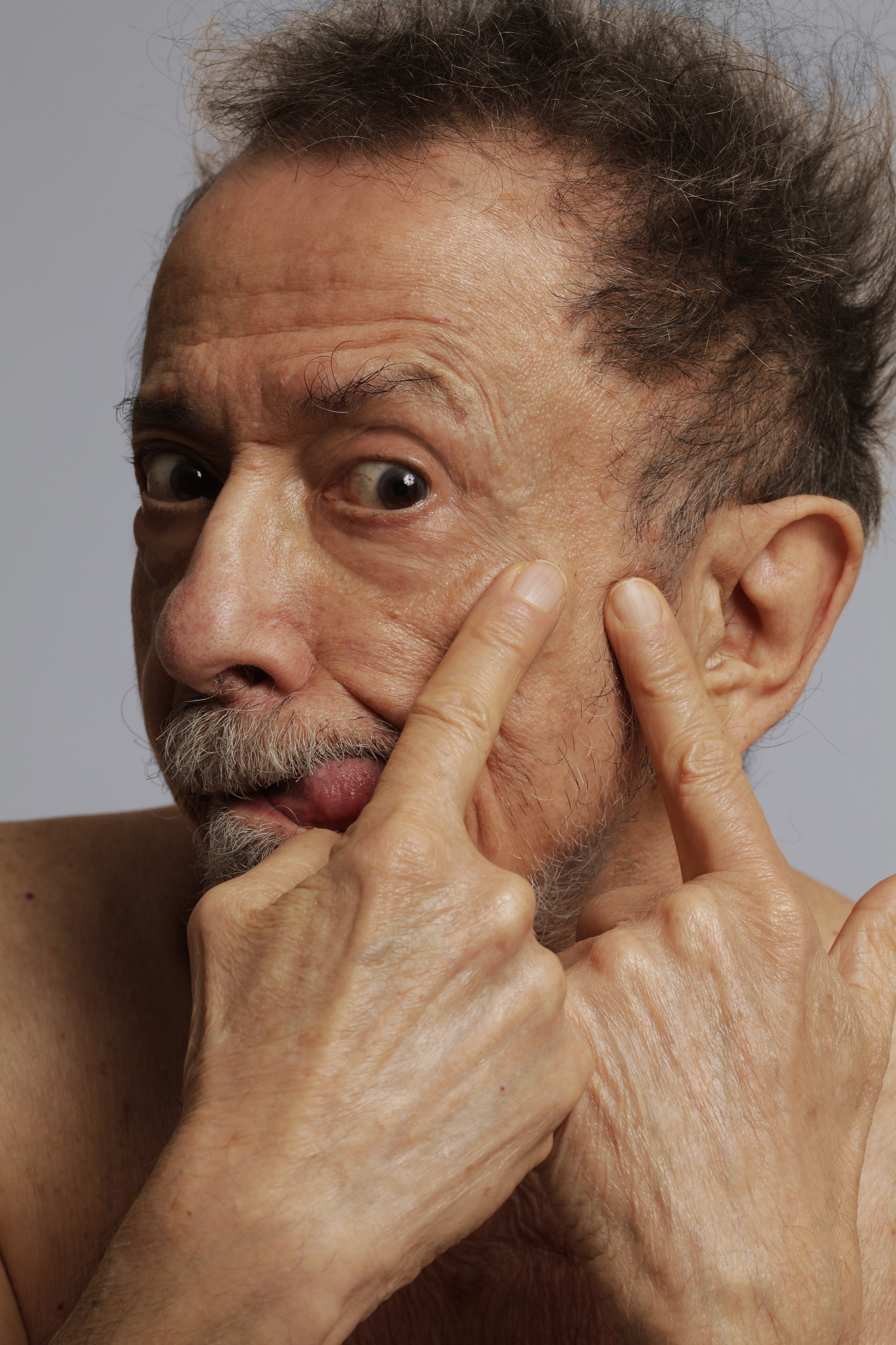 Tom Zé sopra 'Clarins da coragem' ao perfilar Brasil 'que até hoje não há' em  álbum com trilha de teatro
