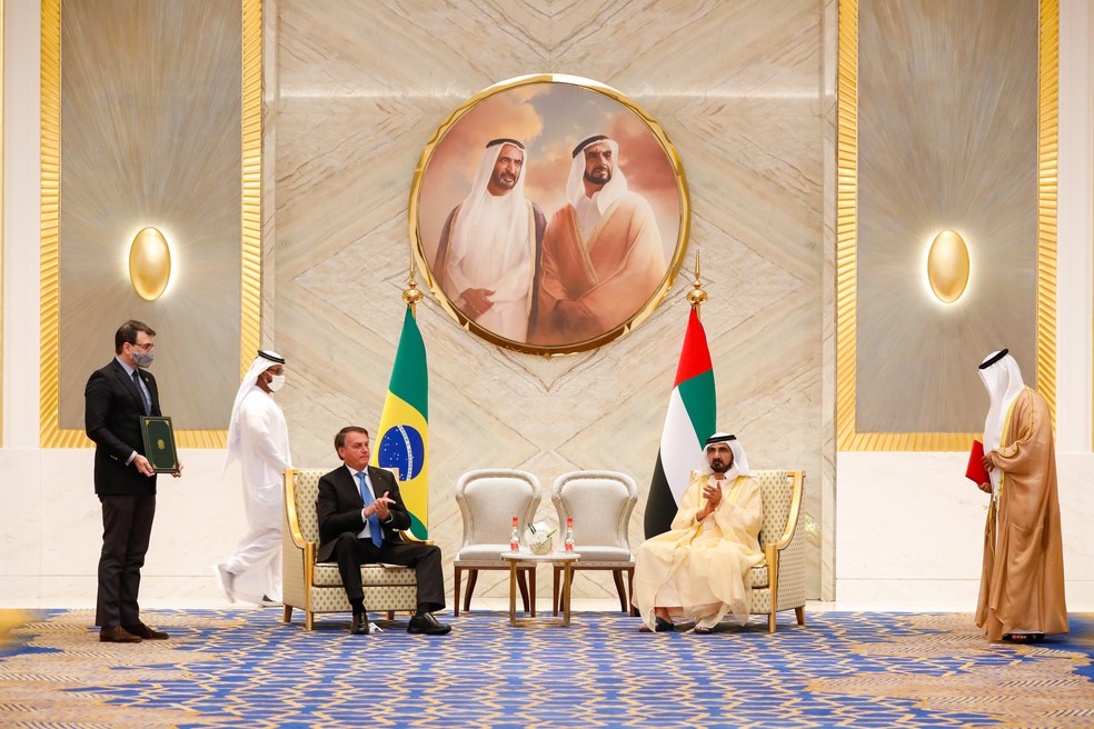 Presidente Jair Bolsonaro em reunião bilateral com o Emir de Dubai, Mohammed bin Rashid Al Maktoum — Foto: Alan Santos/PR
