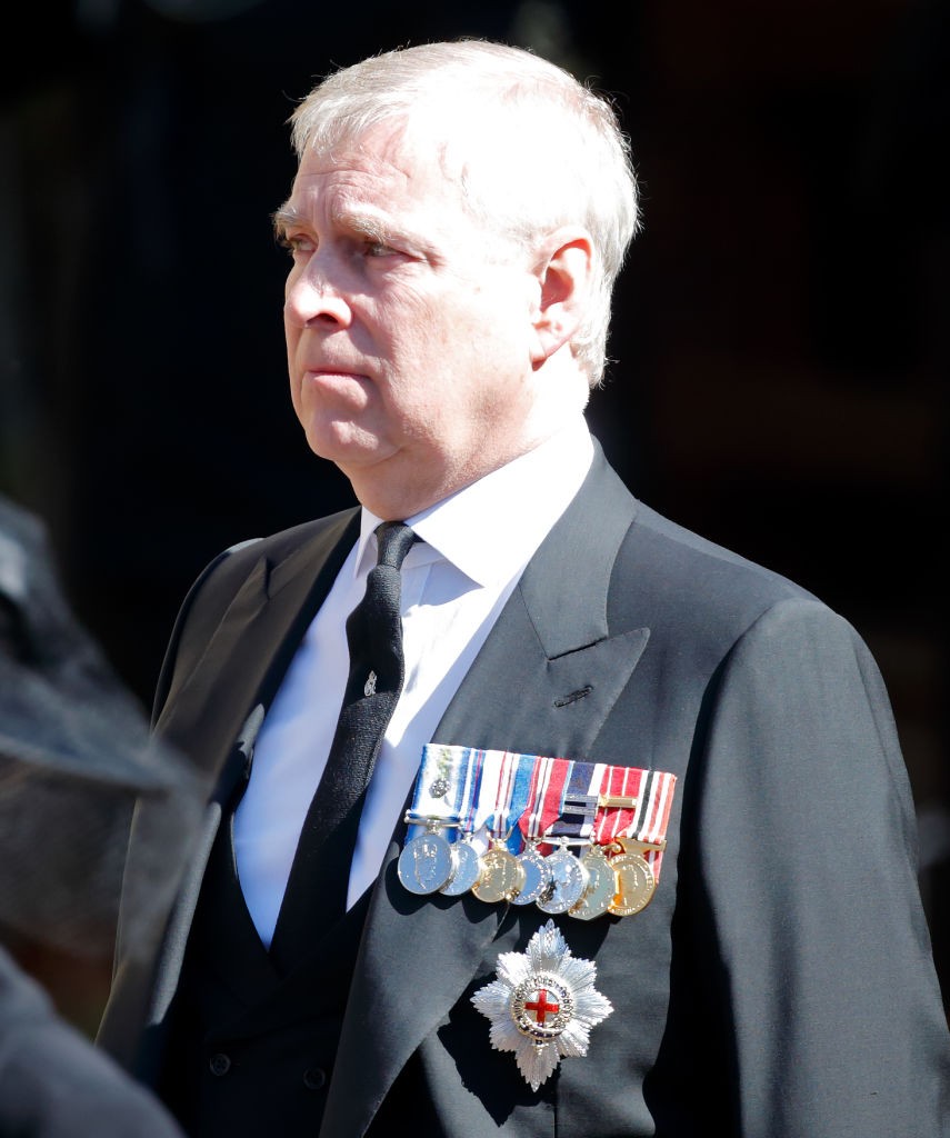 Príncipe Andrew poderá perder título de Duque após envolvimento em caso de abuso sexual (Foto: Pool/Max Mumby/Getty Images)