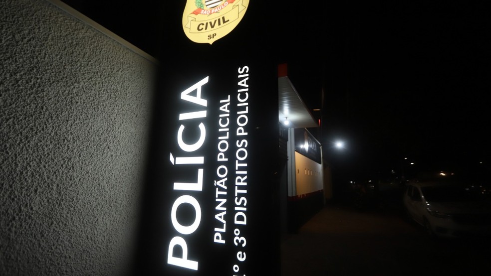 Caso foi registrado no Plantão Policial de Araraquara — Foto: acidadeon