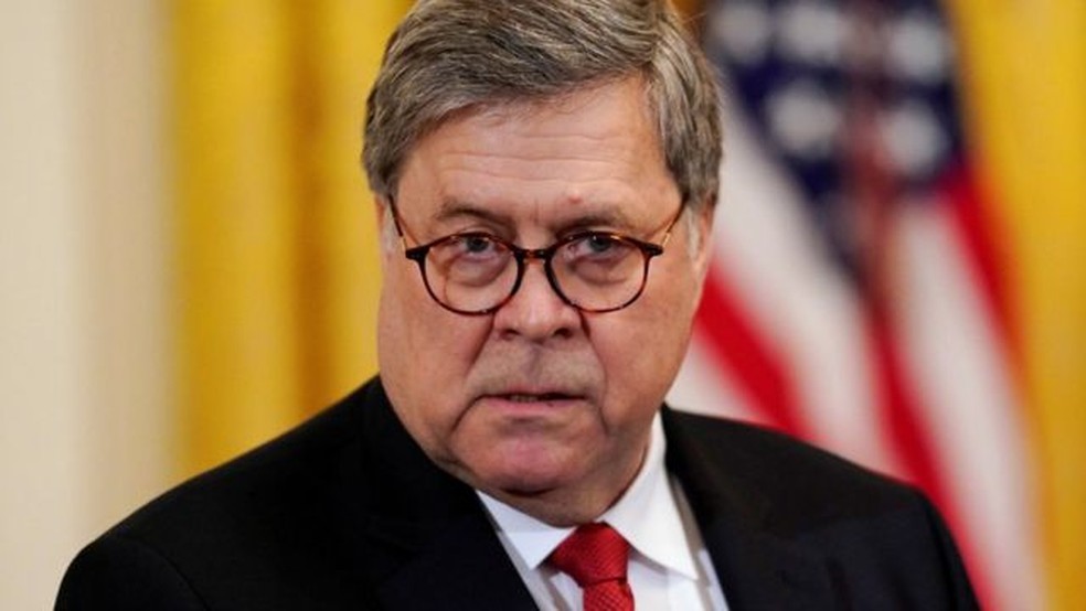 'Devemos isso às vítimas e às famílias', disse o procurador-geral William Barr — Foto: Reuters/BBC