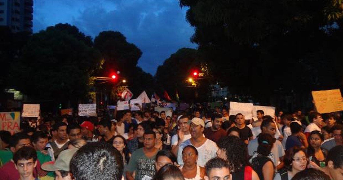 G1 - Manifestantes fazem nova passeata em Belém nesta segunda-feira ...