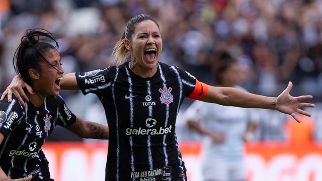 Gabi Zanotti comemora gol do Corinthians na final da Supercopa do Brasil feminina