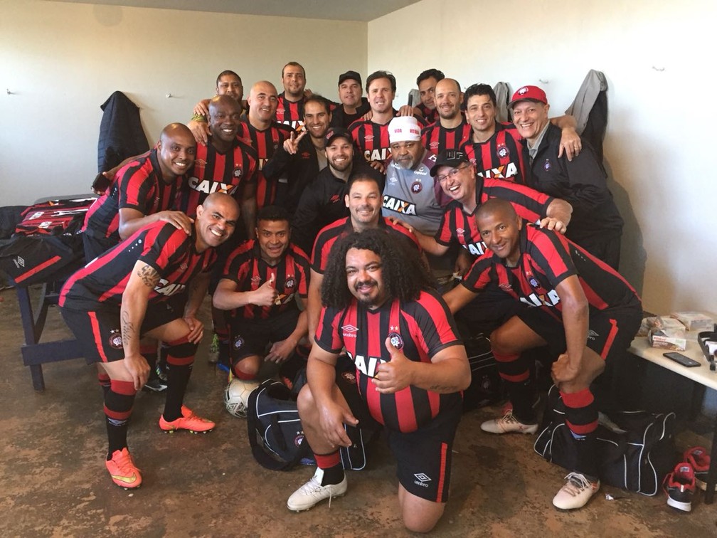 Com Dois De Gabiru Masters Do Atletico Pr Estreia Com Goleada No Interior Do Parana Atletico Pr Ge