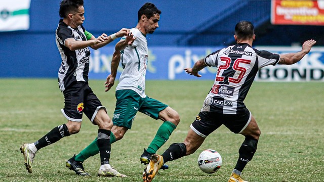 Manaus e Botafogo-PB ficam no empate sem gols