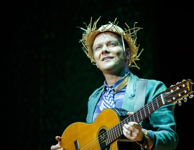 Michel Teló no musical (Foto: Divulgação)