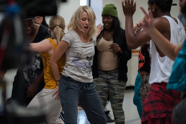 Naomi Watts em cena de 'Enquanto Somos Jovens' (Foto: Divulgação)