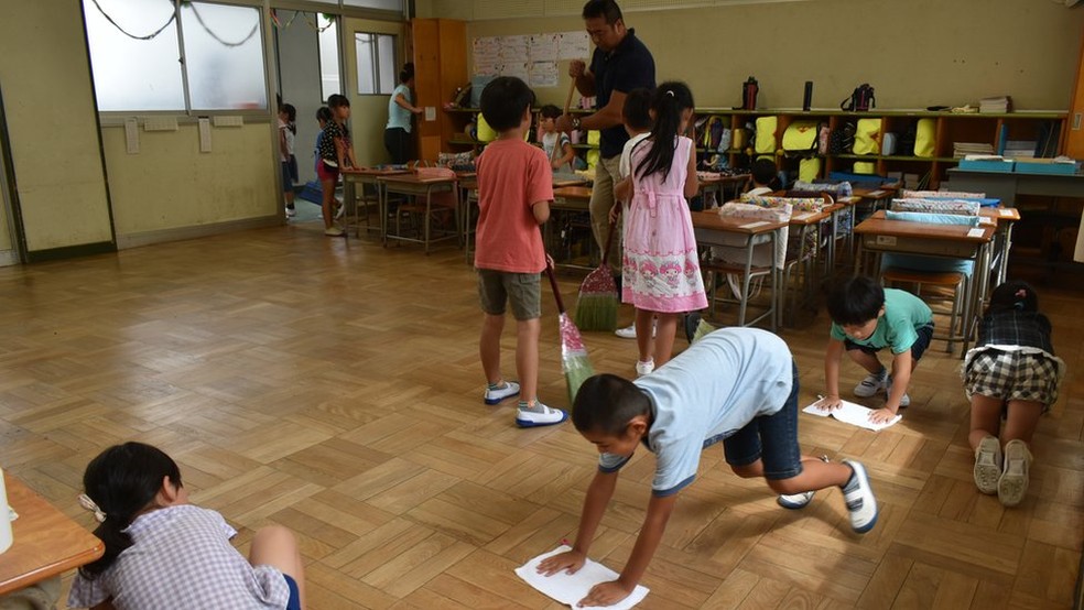 Encontrar o equilíbrio entre reformas e práticas de sucesso é o grande desafio enfrentado pelo Japão — Foto: Fatima Kamata/BBC News Brasil