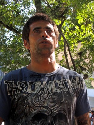 Mauro da Silva, tio do surfista Ricardo dos Santos (Foto: Renan Koerich)