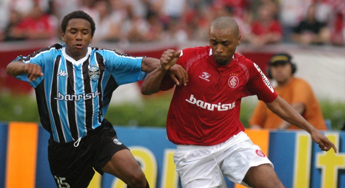 Gols amargos marcam os Gre-Nais de vira-casacas Giuliano e Anderson