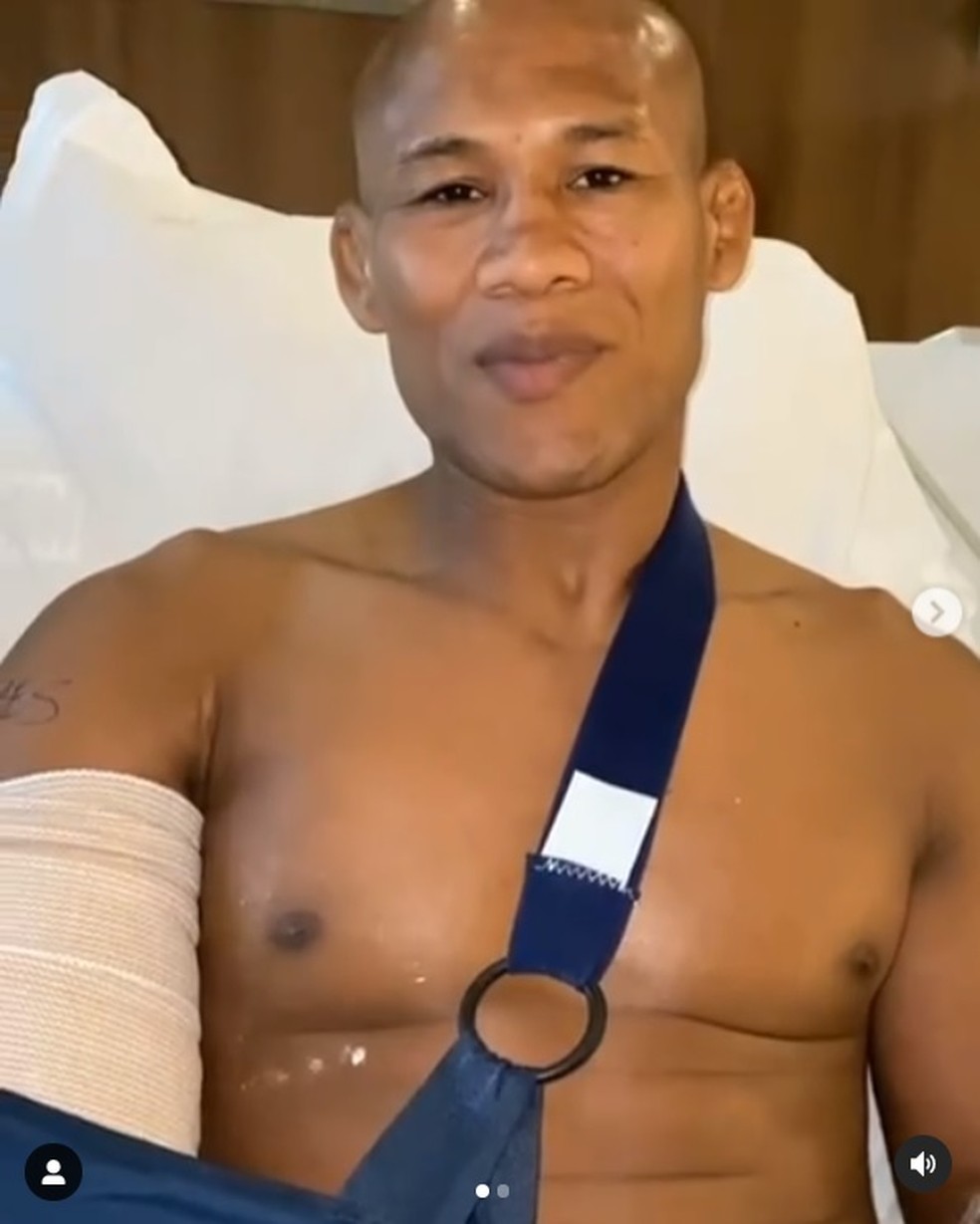 Ronaldo Jacaré teve a cirurgia e o acompanhamento da recuperação pagos pelo UFC — Foto: Reprodução/Instagram