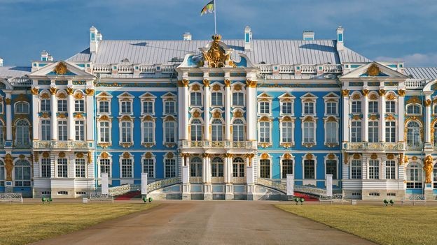 BBC A sala foi recriada no Palácio de Catarina, nas cercanias de São Petersburgo (Foto: Getty Images via BBC)