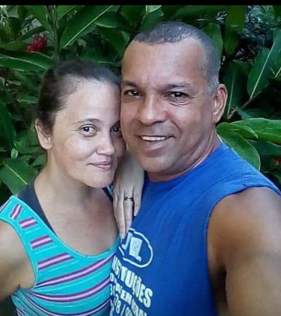 Eduardo Pereira de Jesus está sobrevivendo graças ao Auxílio Emergencial da esposa Veronica da Cunha de Jesus — Foto: Arquivo pessoal