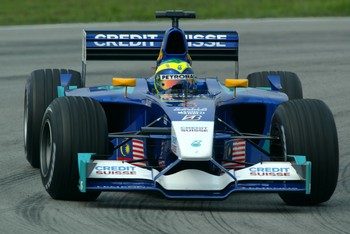 Após abandonar na estreia, Massa entrou na zona de pontuação na segunda corrida, na Malásia, em 2002 (Foto: Getty Images)
