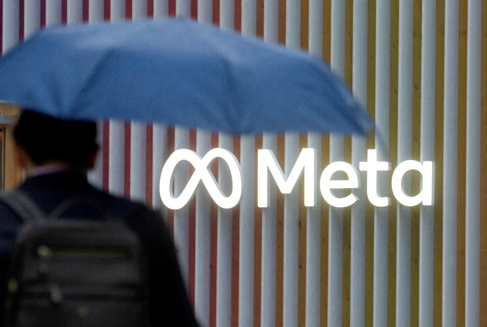 Logotipo da empresa Meta é visto em Davos, na Suíça — Foto: Arnd Wiegmann/REUTERS/Arquivo