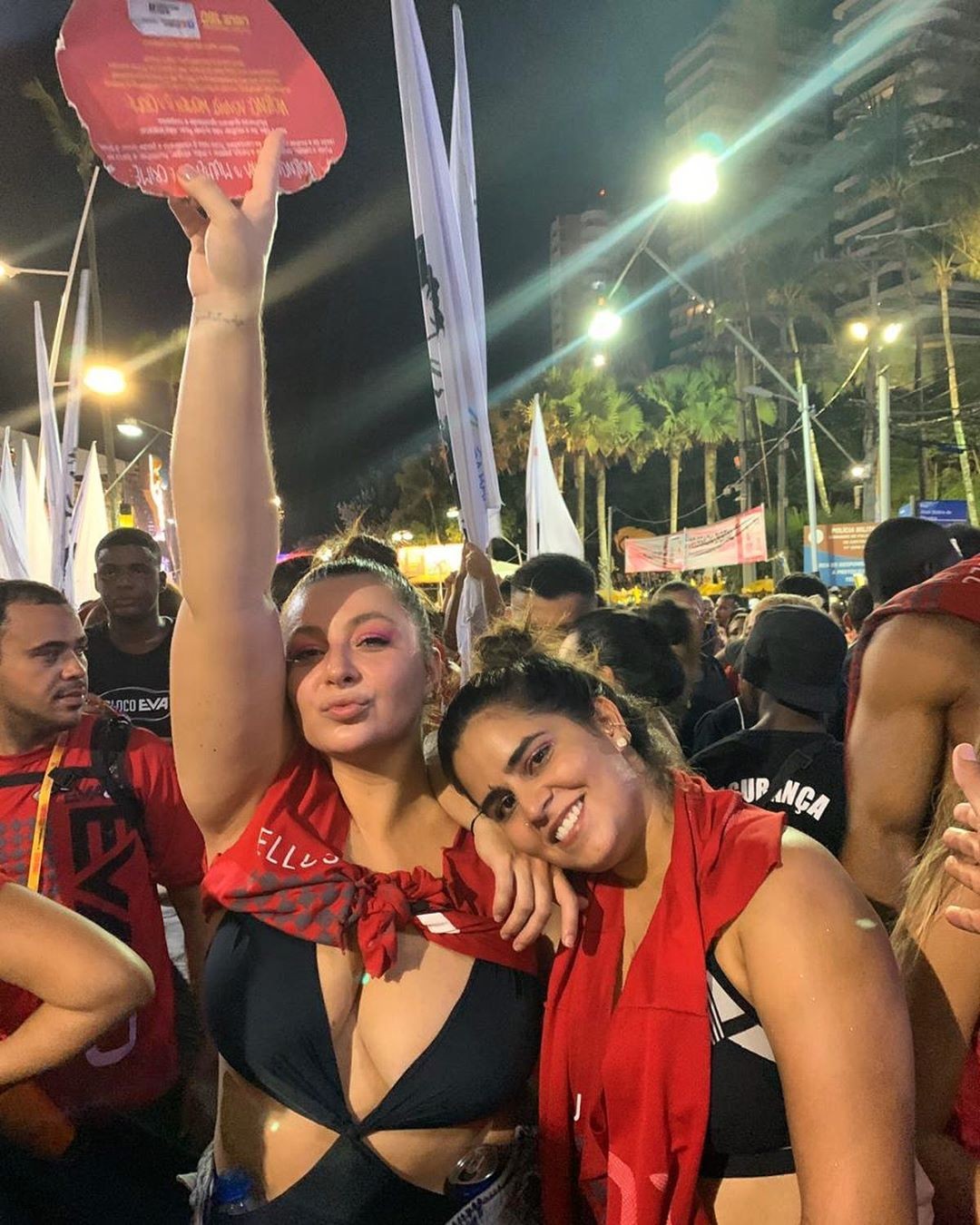 Letticia Munniz e a namorada, Daniela Cyrino (Foto: Reprodução/ Instagram)