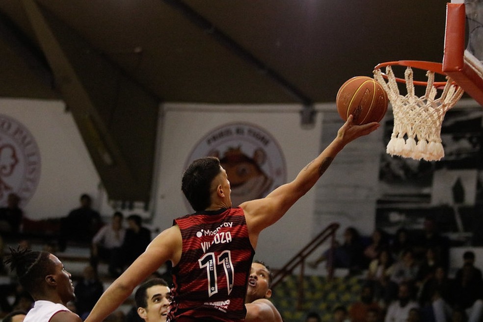 Flamengo vence o Paulista e conquista oitava vitória seguida — Foto: foto: Helena Petry / CRF