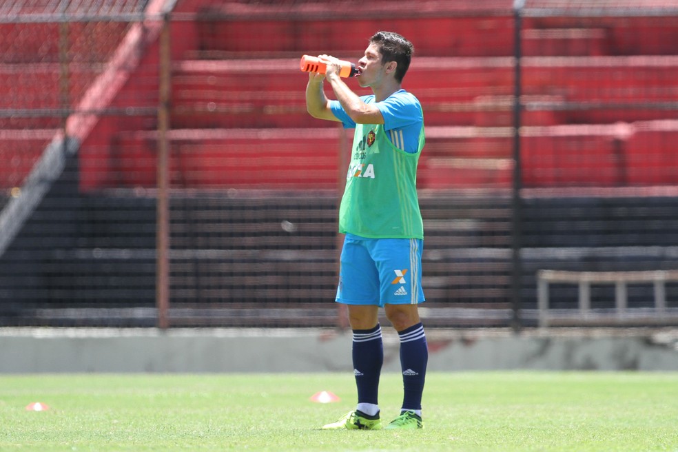 No Sport, Osvaldo disputou 28 jogos e marcou três gols (Foto: Marlon Costa/ Pernambuco Press)