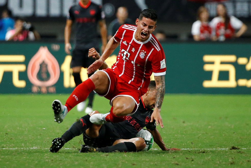 James Rodríguez se machucou no início do mês (Foto: REUTERS/Damir Sagolj)