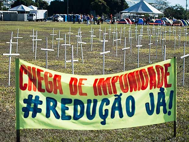 G1 - Rio amanhece com mensagens contra a redução da maioridade