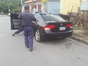 Carro foi recuperado em ocorrência por perto (Foto: Guarda Municipal/Divulgação)