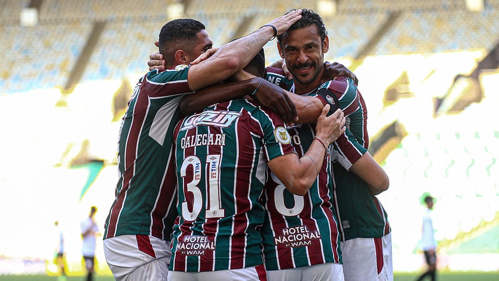 Jogadores do Fluminense comemoram vit�ria sobre o Bragantino � Foto: Lucas Mer�on / Fluminense FC