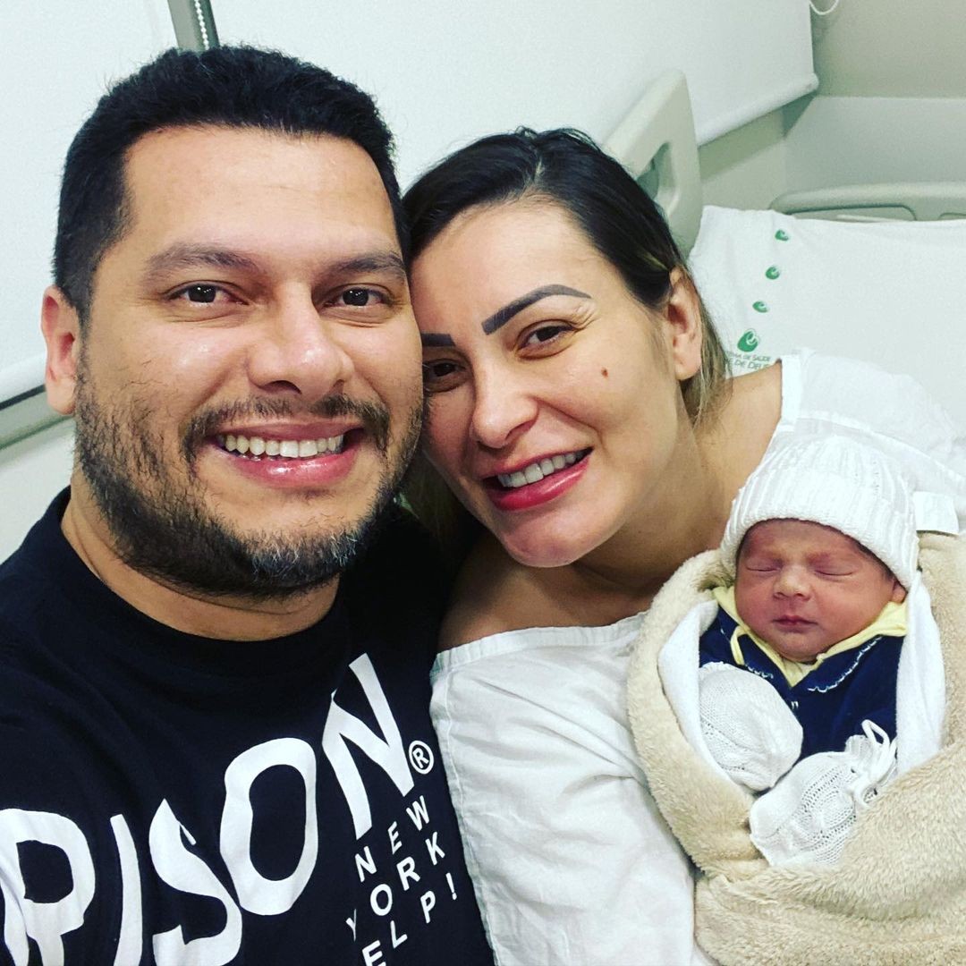 Andressa Urach compartilha primeira foto em família (Foto: Reprodução / Instagram)