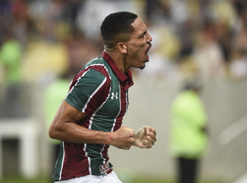 Fator casa: Gilberto marcou metade de seus gols pelo Fluminense no Maracanã — Foto: André Durão