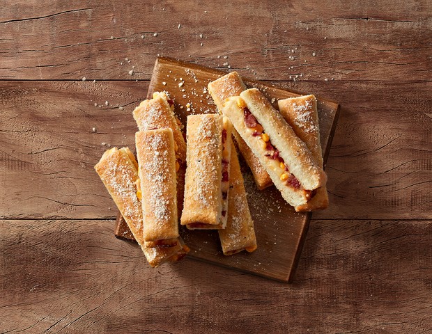 Breadsticks de Corn & Bacon BBQ da Pizza Hut (Foto: Divulgação)