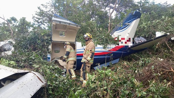 Avião caiu em Brasília