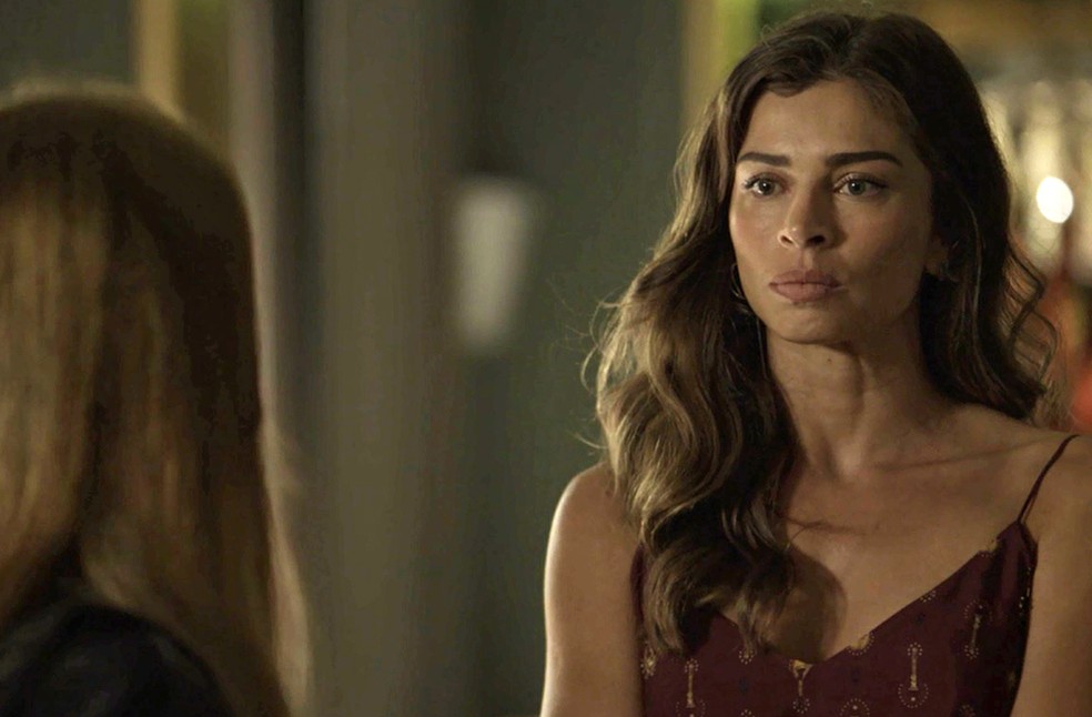 Lívia se propõe a disputar guarda de Tomaz (Foto: TV Globo)