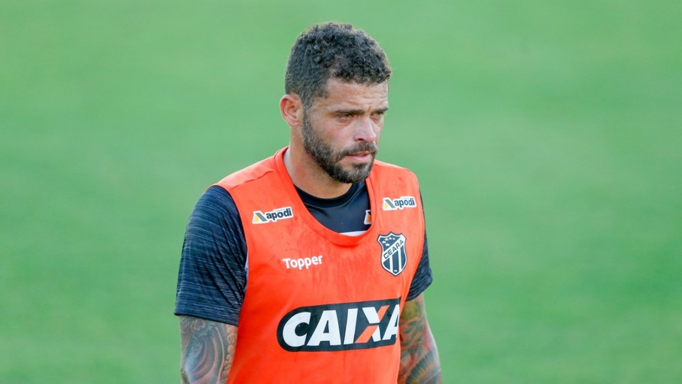 Edinho trocou o Ceará pelo Vila Nova — Foto: JL Rosa/SVM