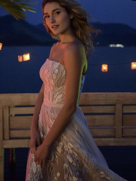 O vestido de noiva de Sasha Meneghel (Foto: Reprodução/Instagram)
