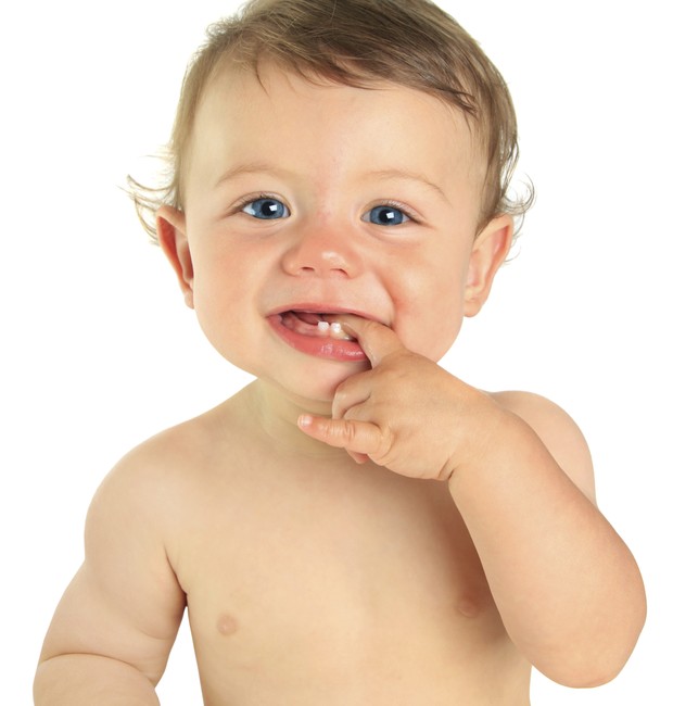 dedo; bebê; boca (Foto: Thinkstock)