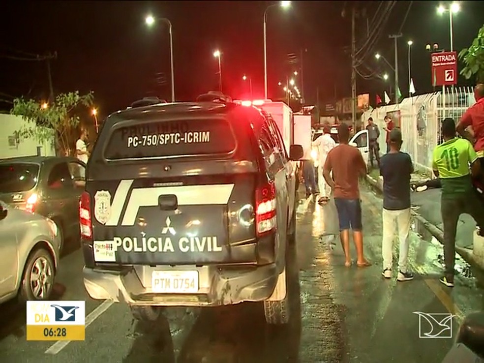 Polícia diz que o alvo dos bandidos era um restaurante situado na Avenida dos Holandeses em São Luís — Foto: Reprodução/TV Mirante