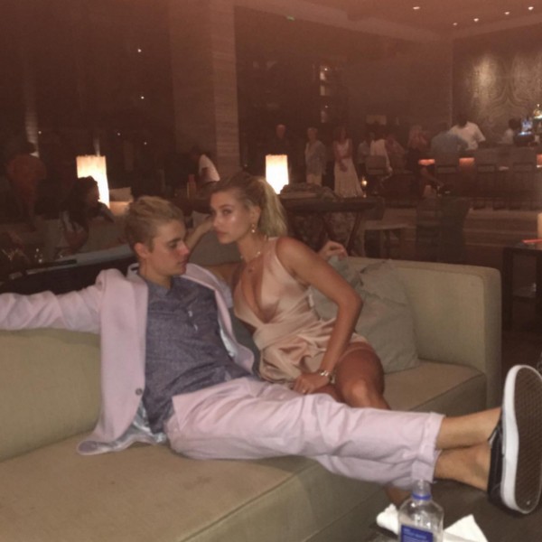 Justin Bieber e Hailey Baldwin em foto recentemente publicada no Instagram do cantor (Foto: Instagram)