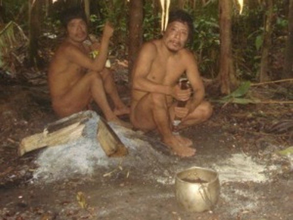 Índios da etnia Piripkura vivem isolados em MT — Foto: Assessoria/Funai