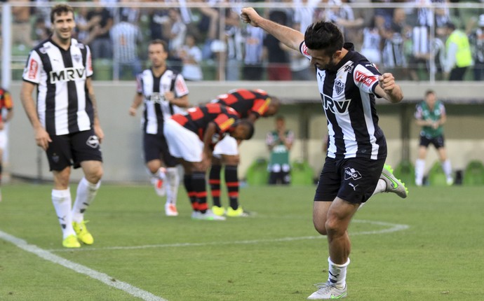 Bob Faria vê duelo equilibrado mesmo em goleada do Atlético-MG sobre o Fla