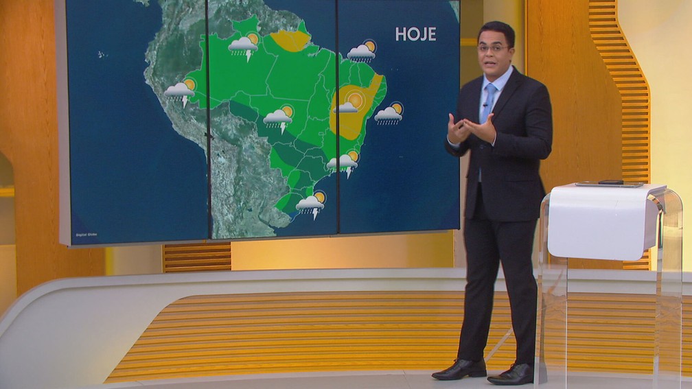 Sexta-feira (21) será de chuva em várias partes do Brasil — Foto: Reprodução/Hora 1