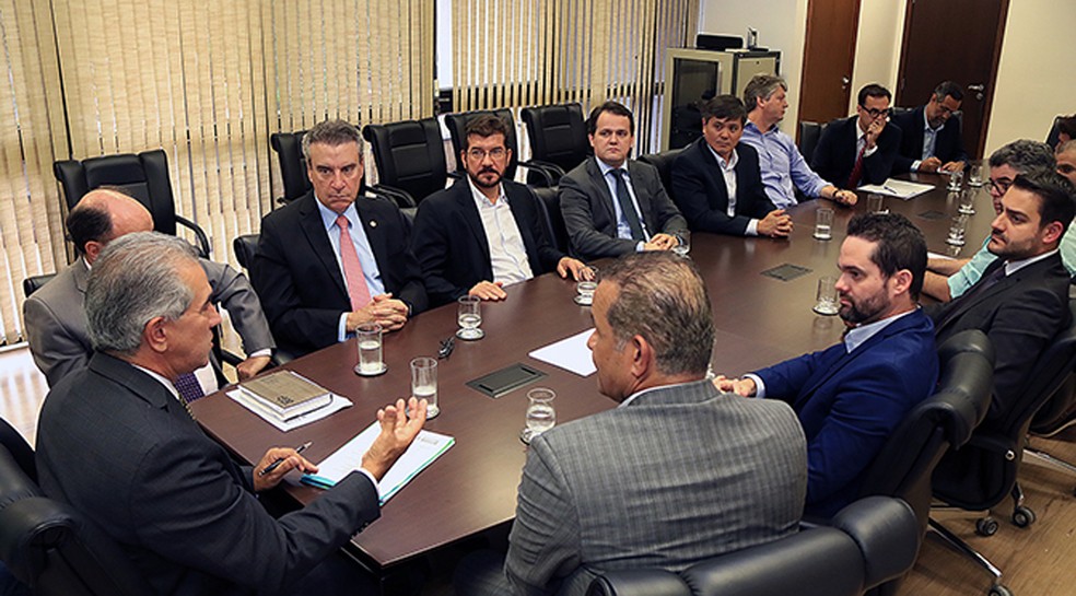 Governo convoca reunião e JBS anuncia retomada dos abates e manutenção de investimentos no MS (Foto: Edemir Rodrigues/Subcom-MS)