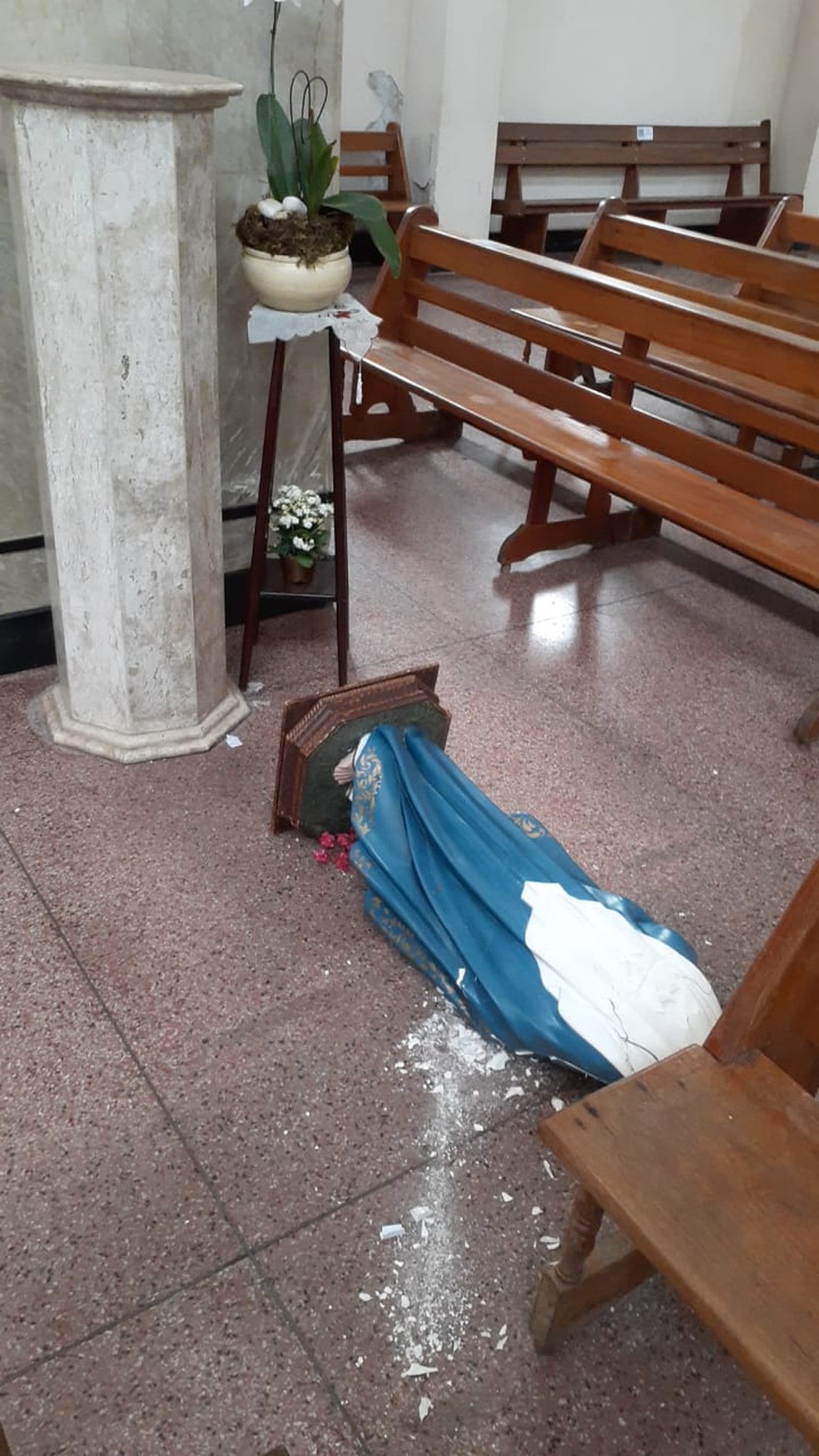 Polícia Militar deslocou até a Igreja de Padre Eustáquio — Foto: Santuário da Saúde e da Paz / Divulgação