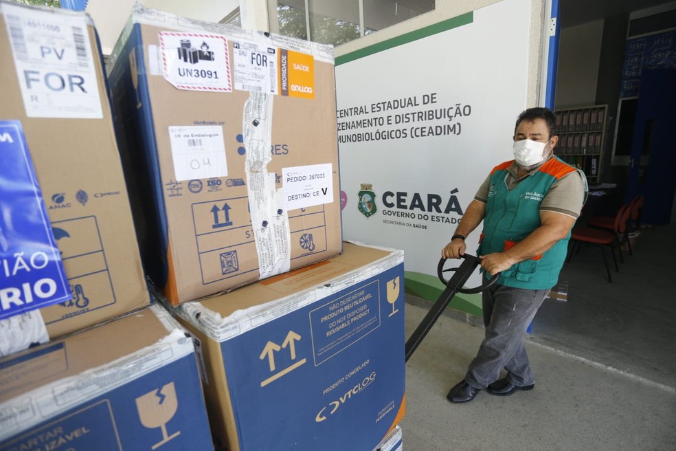Lote com mais de 262 mil vacinas contra a Covid-19 chega ao Ceará. — Foto: Governo do Ceará/Reprodução