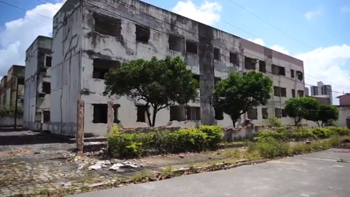 Mais de 12 mil imóveis são desocupados em bairros de Maceió afetados por afundamento do solo | Alagoas | G1