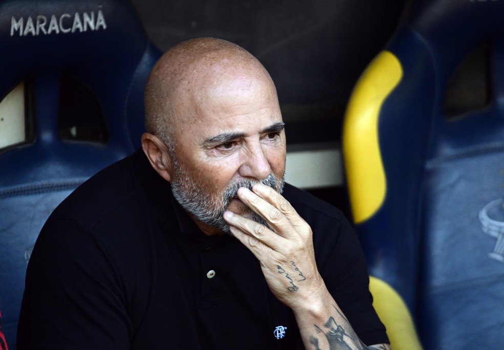 Flamengo x Botafogo: Jorge Sampaoli no Maracan&atilde; &mdash; Foto: Andr&eacute; Dur&atilde;o