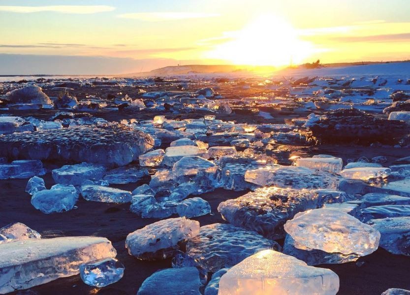 As 'pedras preciosas' em praia de Hokkaido